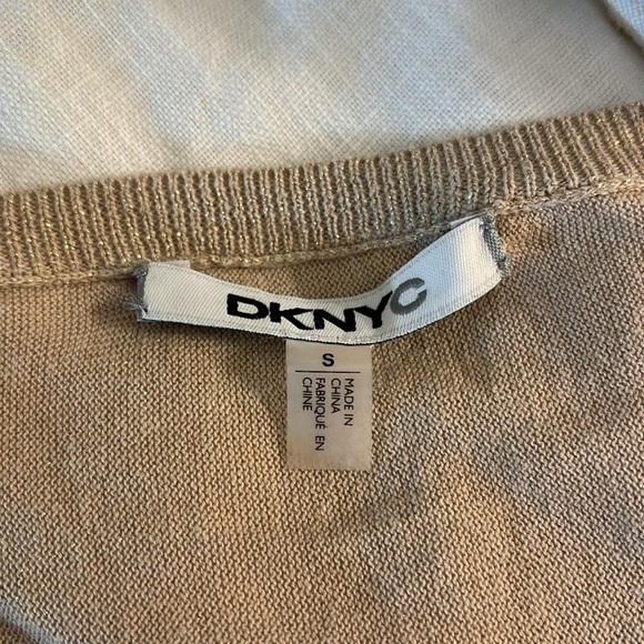 DKNYC Tan Shimmer 3/4 Sleeve Top Lightweight Sweater Like New size S Small - Picture 5 of 7